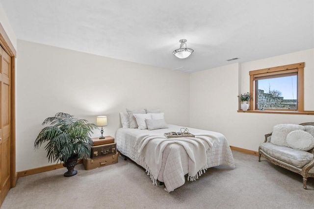 7089 W Stuart Road, Orfordville, WI 53576