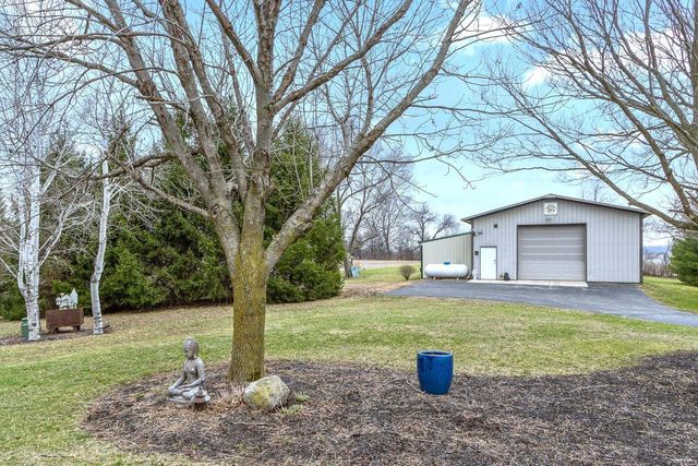 7089 W Stuart Road, Orfordville, WI 53576