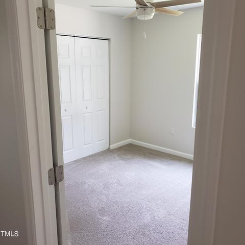 166 Marathon Lane, Fayetteville, NC 28304