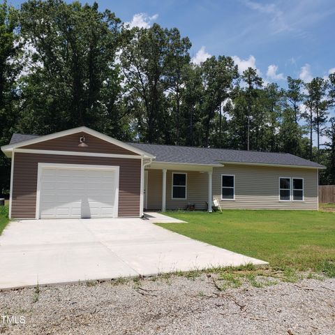 166 Marathon Lane, Fayetteville, NC 28304
