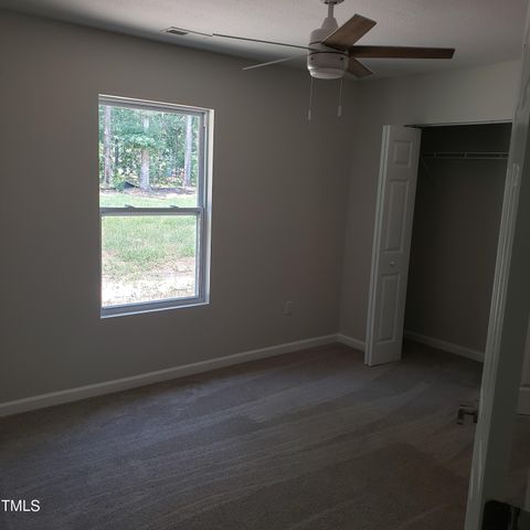166 Marathon Lane, Fayetteville, NC 28304