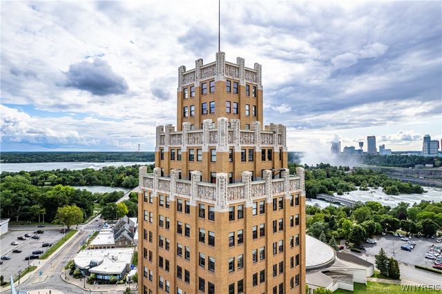 222 First Street 902, Niagara Falls, NY 14303