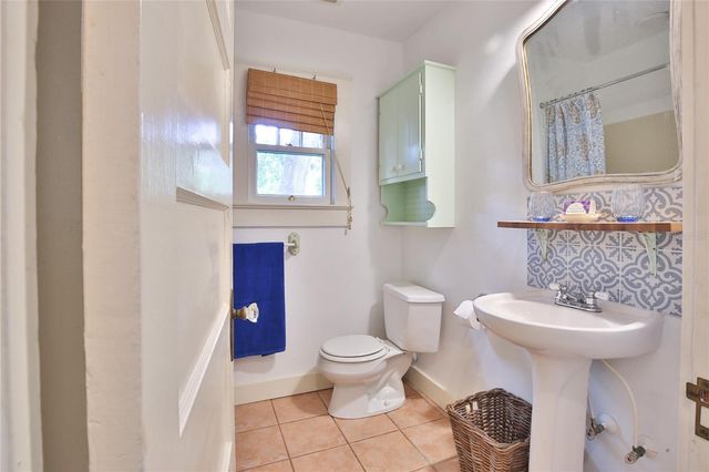 708 42ND STREET, Sarasota, FL 34234