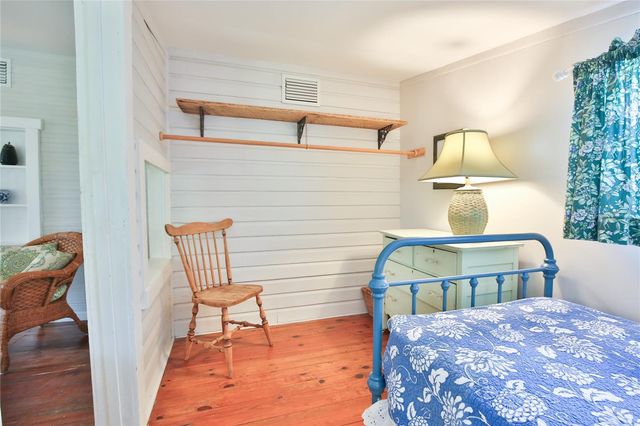 708 42ND STREET, Sarasota, FL 34234