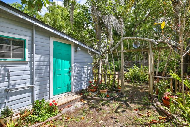 708 42ND STREET, Sarasota, FL 34234