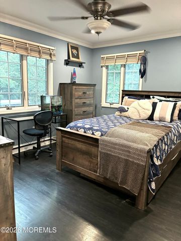 19 Stoney Brook Road, Holmdel, NJ 07733