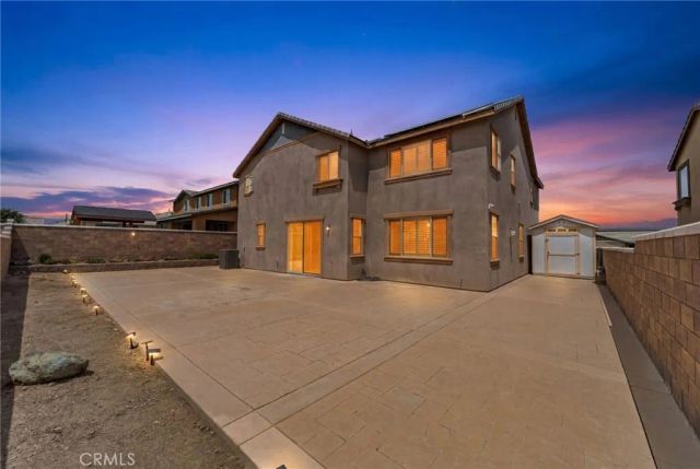 5562 Royal Oaks, Fontana, CA 92336