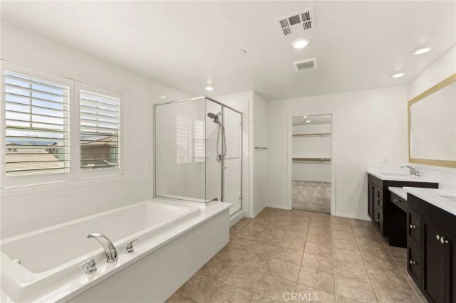5562 Royal Oaks, Fontana, CA 92336