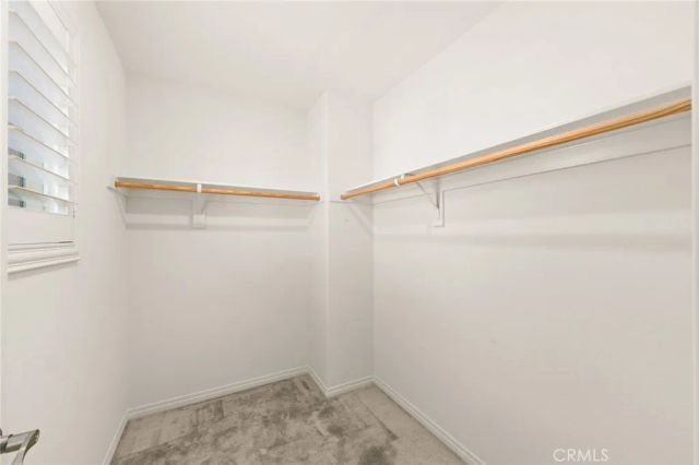 5562 Royal Oaks, Fontana, CA 92336