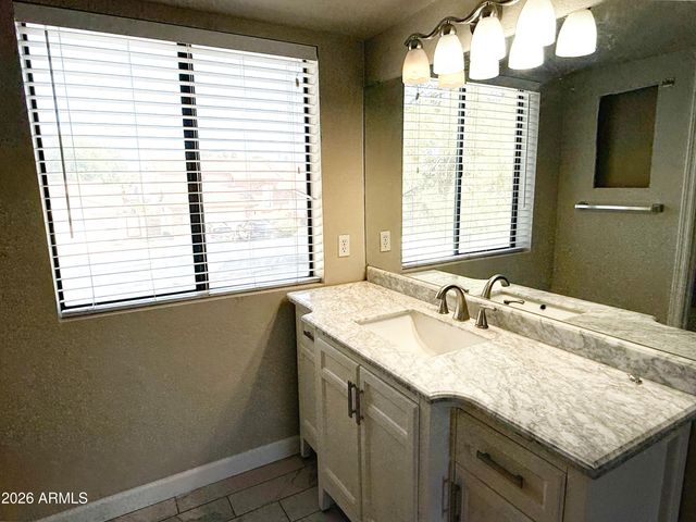 1529 E EDGEWATER Drive, Tempe, AZ 85283