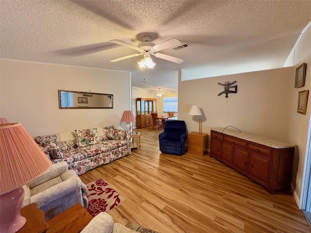 6086 SOUTHERN OAKS DRIVE SE, Winter Haven, FL 33884