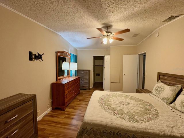 6086 SOUTHERN OAKS DRIVE SE, Winter Haven, FL 33884