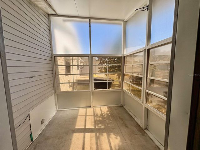 6086 SOUTHERN OAKS DRIVE SE, Winter Haven, FL 33884