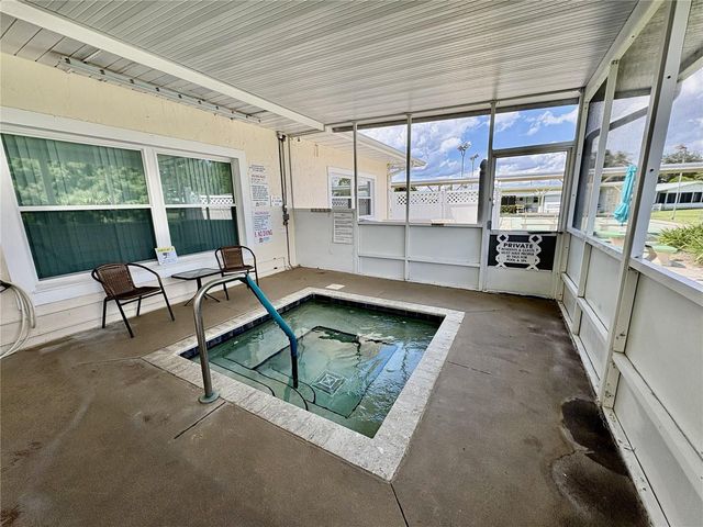 6086 SOUTHERN OAKS DRIVE SE, Winter Haven, FL 33884