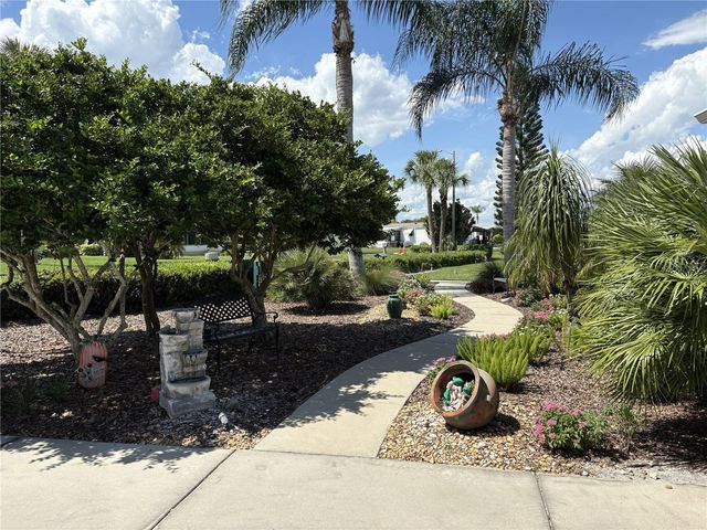 6086 SOUTHERN OAKS DRIVE SE, Winter Haven, FL 33884