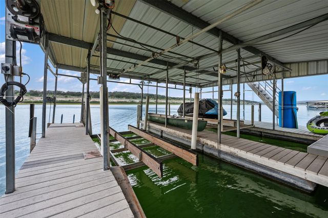 3008 Point CV, Lago Vista, TX 78645