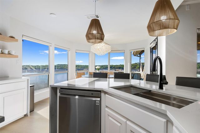 3008 Point CV, Lago Vista, TX 78645