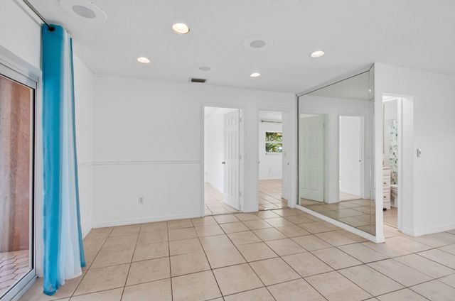 4760 BISON Street, Boca Raton, FL 33428