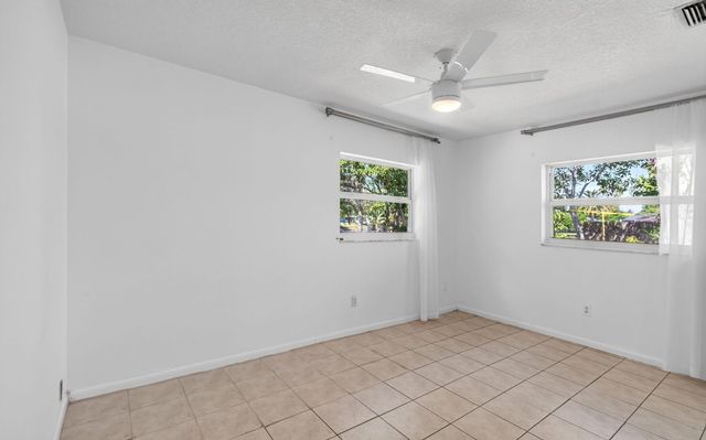 4760 BISON Street, Boca Raton, FL 33428
