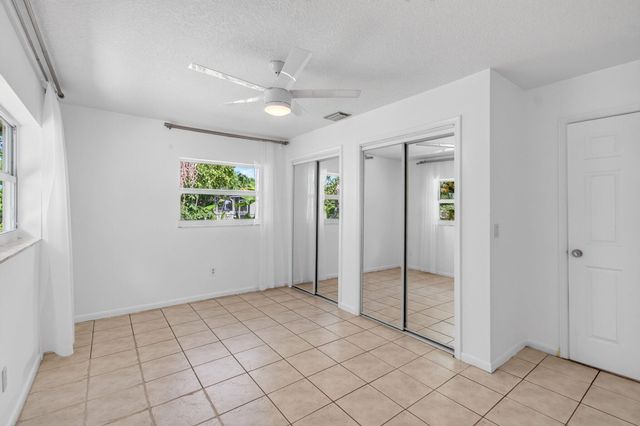4760 BISON Street, Boca Raton, FL 33428