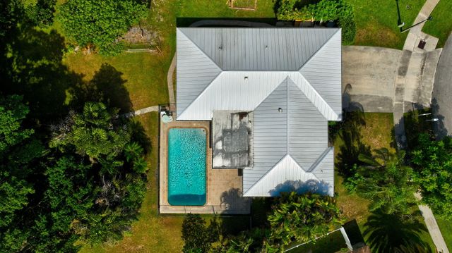 4760 BISON Street, Boca Raton, FL 33428