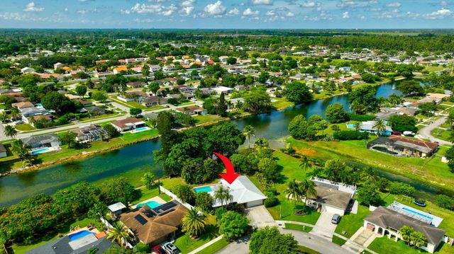4760 BISON Street, Boca Raton, FL 33428