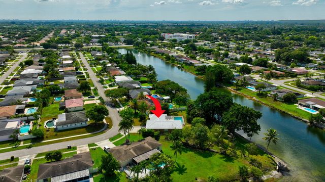 4760 BISON Street, Boca Raton, FL 33428