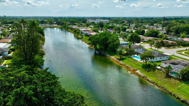 4760 BISON Street, Boca Raton, FL 33428