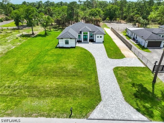 3466 32nd AVE SE, Naples, FL 34117