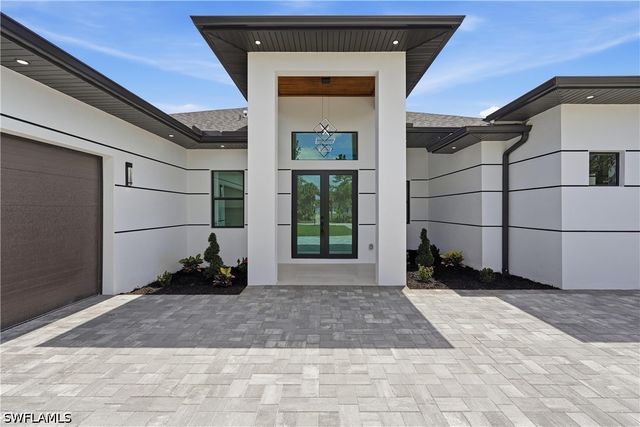 3466 32nd AVE SE, Naples, FL 34117