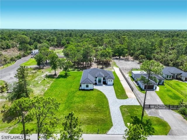 3466 32nd AVE SE, Naples, FL 34117