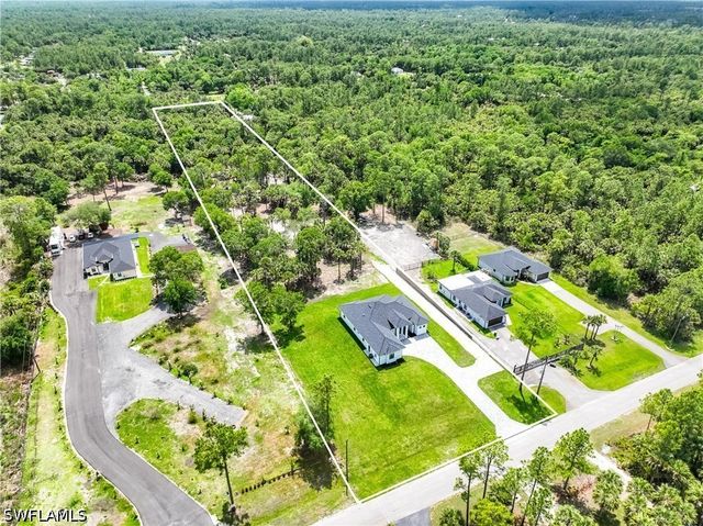 3466 32nd AVE SE, Naples, FL 34117