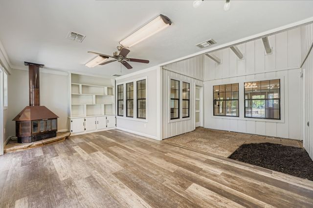 205 Rock Springs Court, Waxahachie, TX 75165