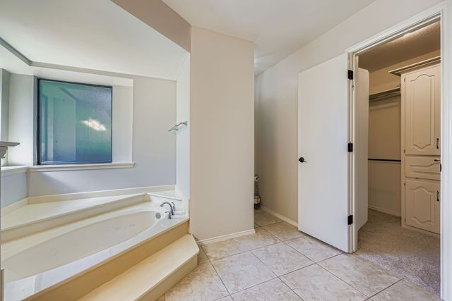 205 Rock Springs Court, Waxahachie, TX 75165