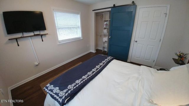 618 Pennsylvania Ave, Oak Ridge, TN 37830