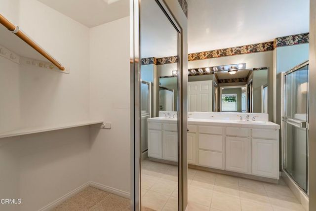 9817 Cinderella Avenue, Bakersfield, CA 93311