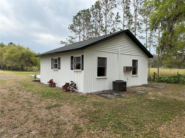 1010 COUNTY ROAD 416N, Lake Panasoffkee, FL 33538