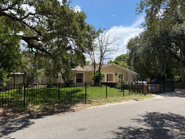 711 S EMORY AVENUE, Kissimmee, FL 34741