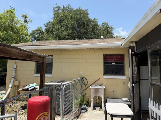 711 S EMORY AVENUE, Kissimmee, FL 34741
