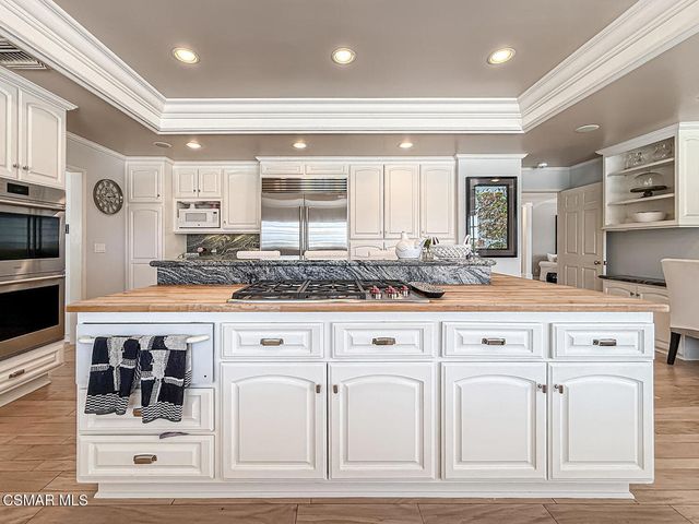 5 Concho Lane, Bell Canyon, CA 91307
