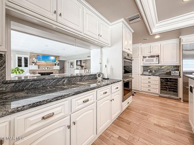 5 Concho Lane, Bell Canyon, CA 91307
