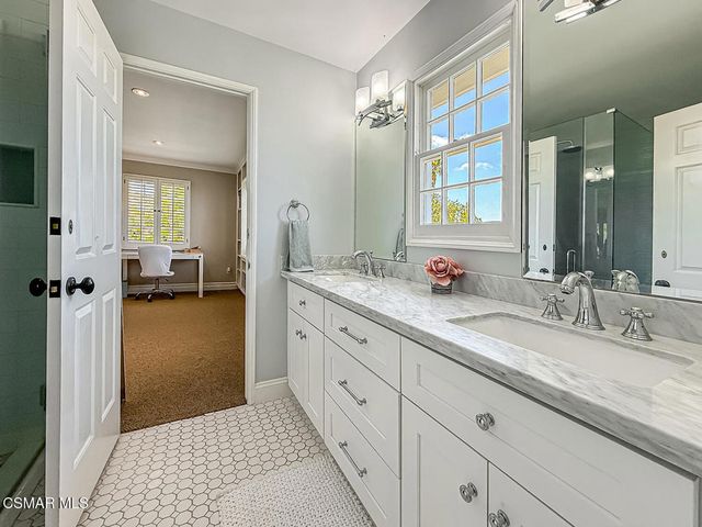 5 Concho Lane, Bell Canyon, CA 91307