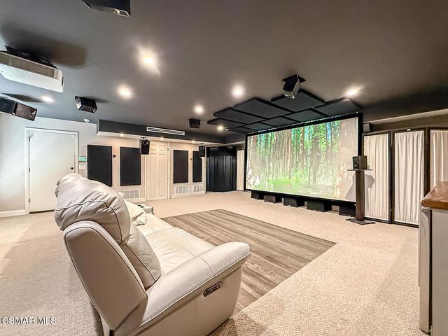 5 Concho Lane, Bell Canyon, CA 91307