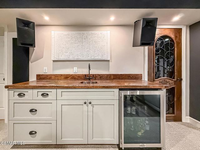 5 Concho Lane, Bell Canyon, CA 91307