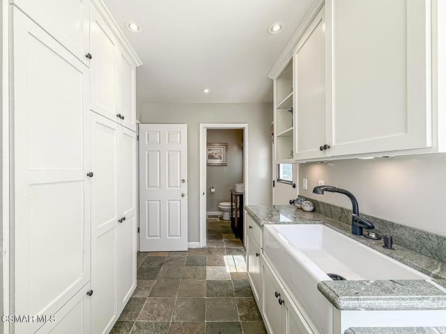 5 Concho Lane, Bell Canyon, CA 91307