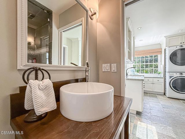 5 Concho Lane, Bell Canyon, CA 91307