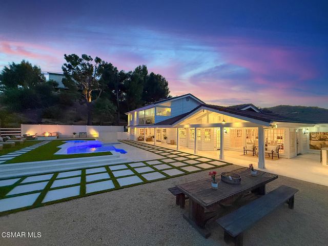 5 Concho Lane, Bell Canyon, CA 91307