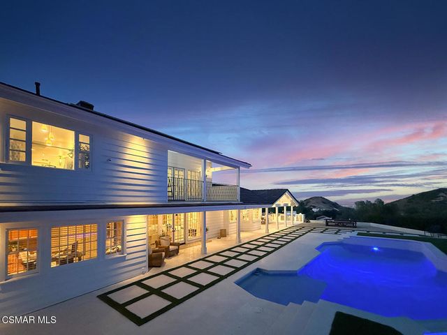 5 Concho Lane, Bell Canyon, CA 91307