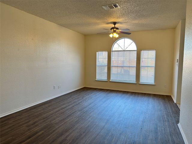 4412 Park Creek Court, Fort Worth, TX 76137