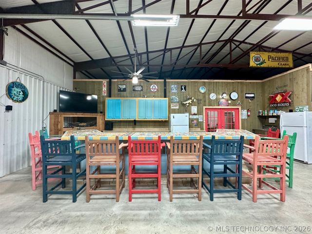 12393 Waynes Place, Kingston, OK 73439